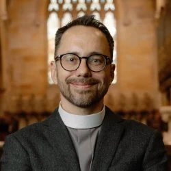 Untitled design (1)__trust__